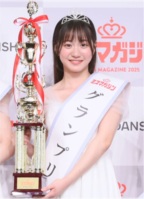 賞金100万円